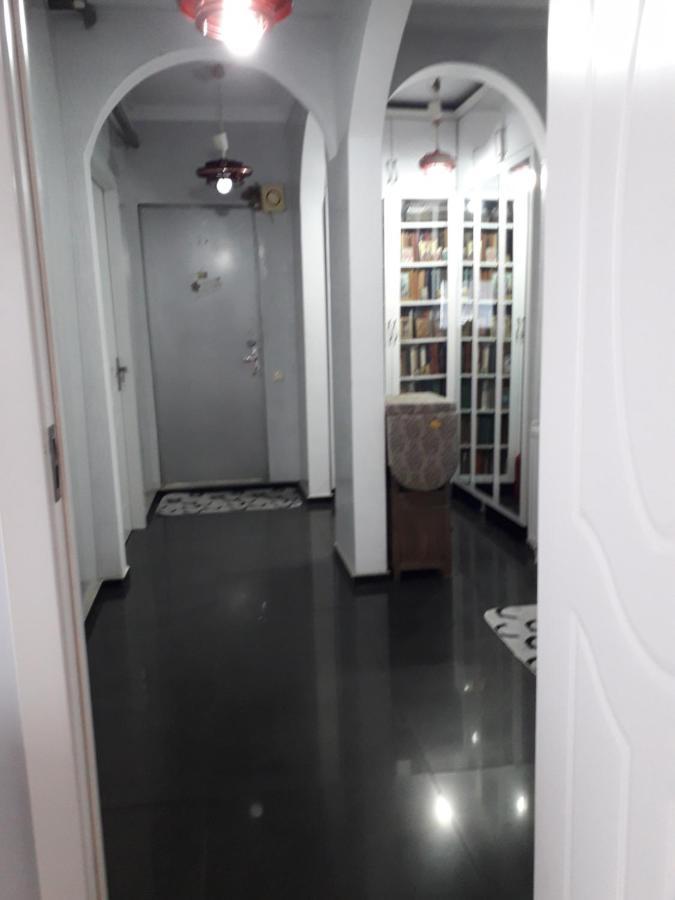 Apartment Boulevardside Batumi Bagian luar foto